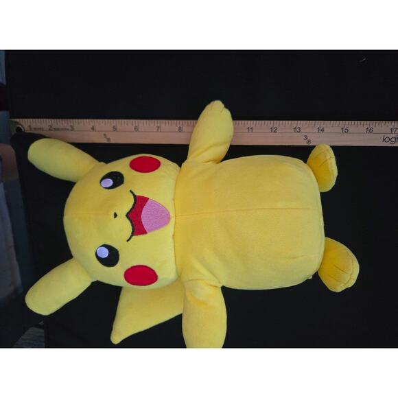 Pokémon Pikachu Light Sound Interactive Toy 2021 - Picture 4 of 10